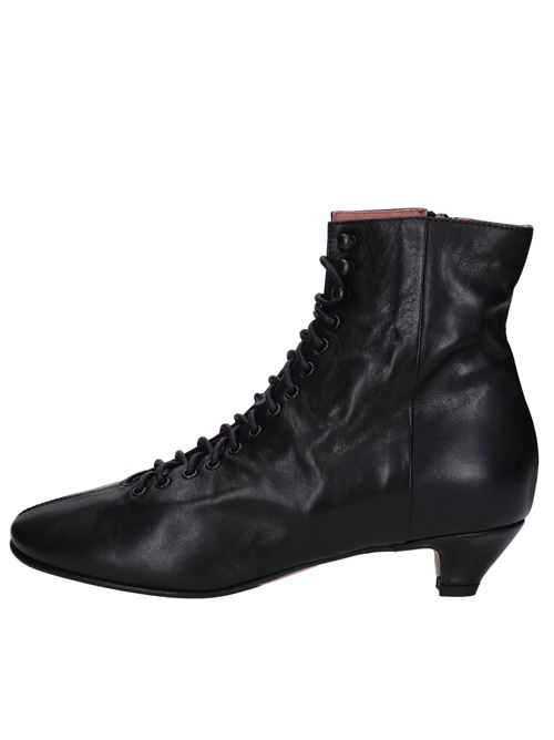 Stivaletti in pelle LORENA PAGGI | 42452 VIT.NERO FOULARD